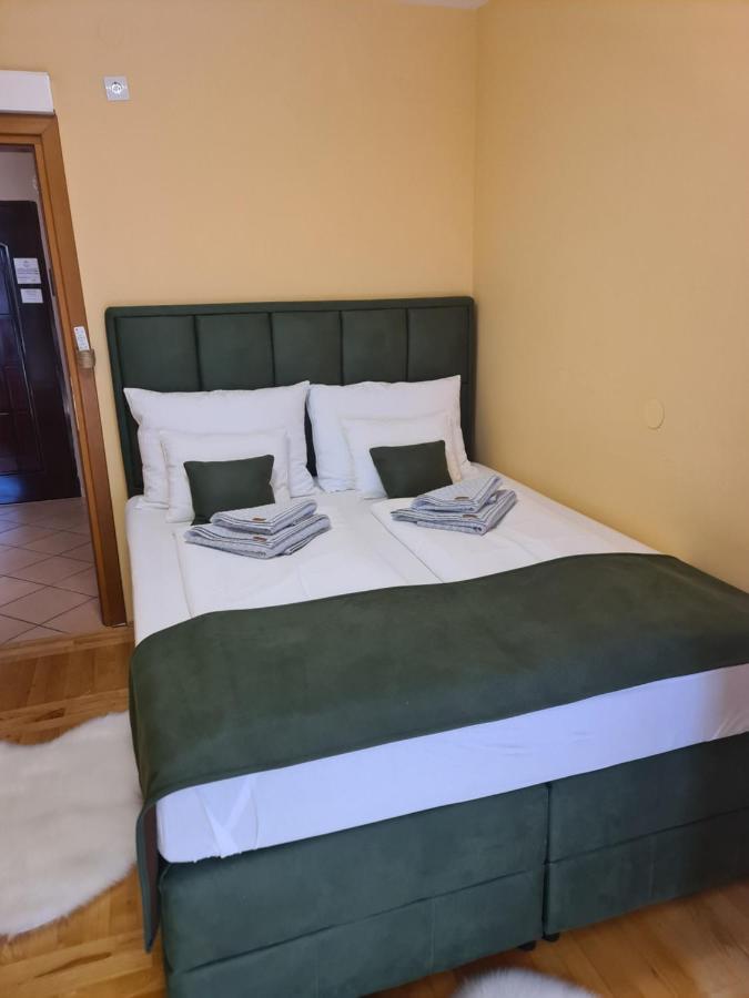 *joy* Apartman